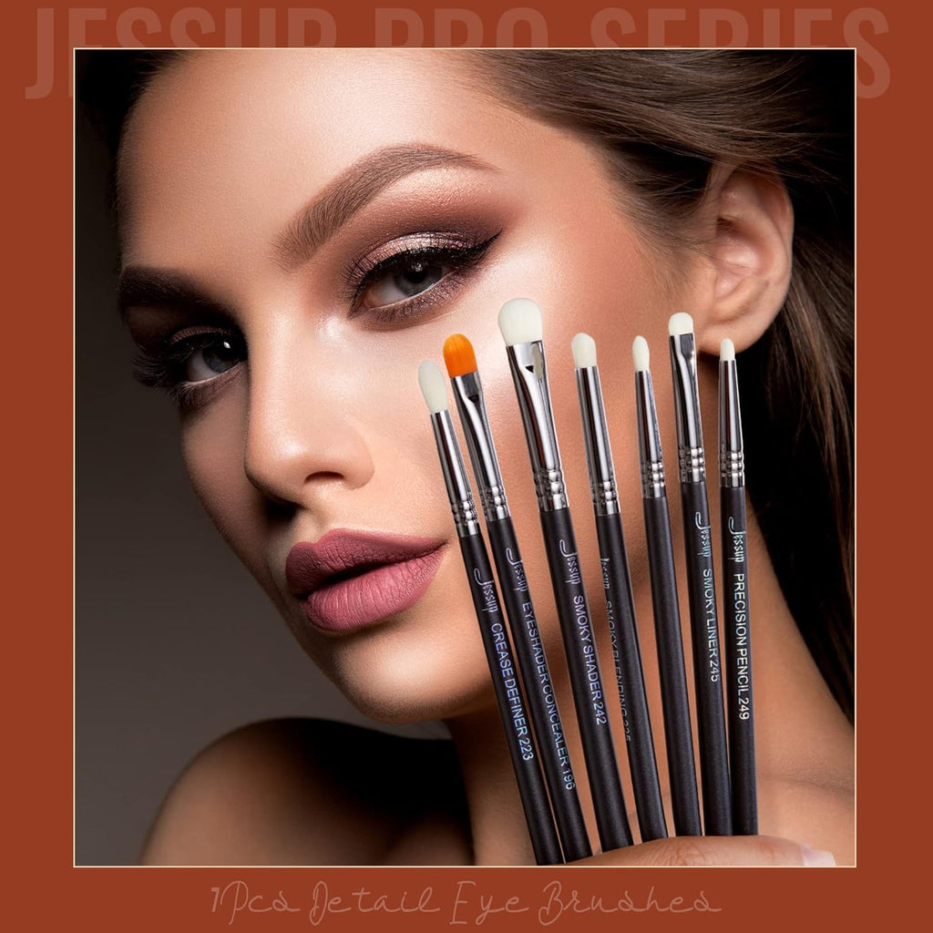 Pennelli Ombretto 7 Pz Set Pennelli Occhi Pennelli Make up Professionale Pennelli Trucco Occhi Alta Qualità Smoky Blending Shader Precision Crease Definer Nero Argento T334