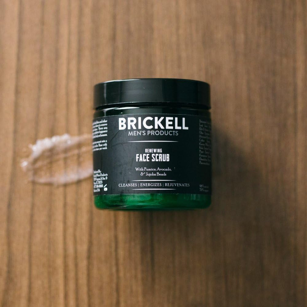 Brickell Men'S Scrub Viso Rinnovatore per Uomo, Naturale E Biologico, Scrub Viso Esfoliante Formulato Con Perline Di Jojoba, Extra Di Caffè E Pomice, 118Ml, Profumato