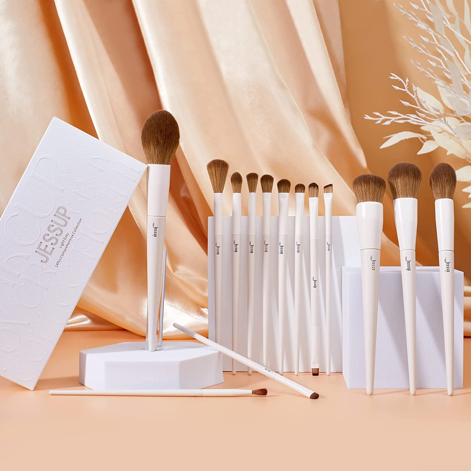 Pennelli Da Trucco, 14 Pezzi, Pennelli Sintetici Di Alta Qualità, per Contouring, Correttore, Fondotinta, Ombretto, Sfumatura, Cipria, Fard, Grigio Chiaro, T329